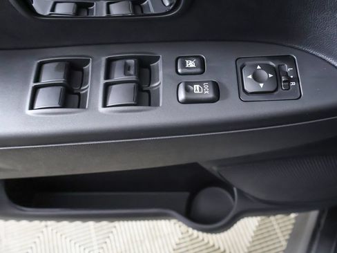 New 2026 Mitsubishi Outlander Sport LE AWD/4WD image 32