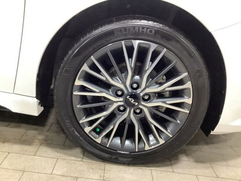 Certified 2023 Kia Forte GT-Line w/ GT-Line Technology Package image 28