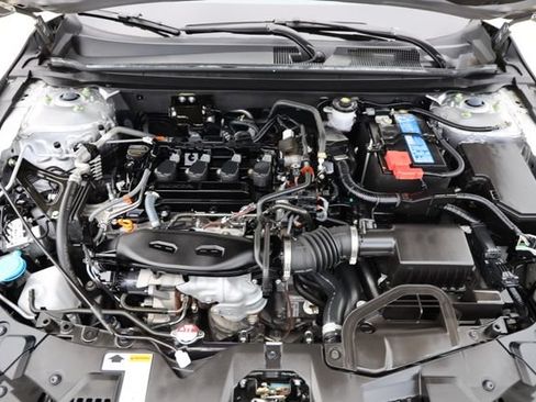 Certified 2024 Honda Accord EX image 26