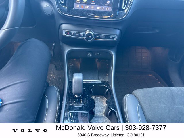 Used 2023 Volvo C40 P8 Recharge Plus w/ Protection Package Premier AWD/4WD image 8