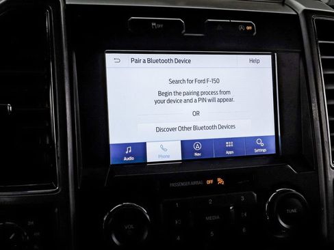 Used 2018 Ford F150 XLT w/ Equipment Group 302A Luxury AWD/4WD image 27