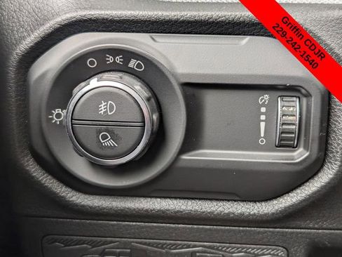 New 2026 Jeep Gladiator Sport AWD/4WD image 20