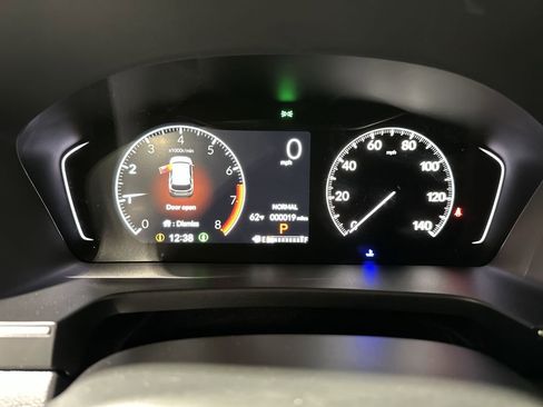 New 2025 Honda Pilot TrailSport image 10