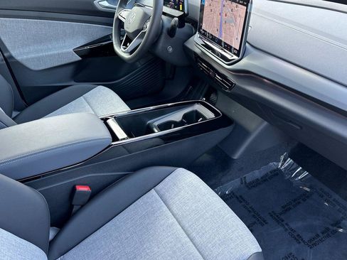 New 2026 Volkswagen ID.4 Pro image 15