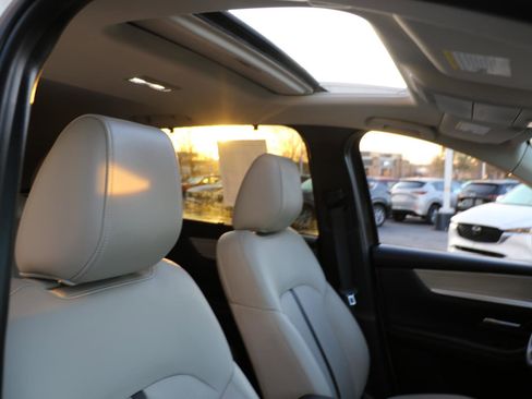 Certified 2025 MAZDA CX-90 3.3 Turbo w/ Preferred Package image 7