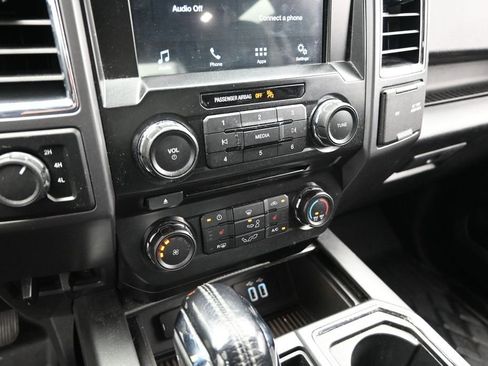 Used 2016 Ford F150 XLT w/ Equipment Group 302A Luxury AWD/4WD image 16