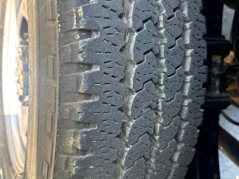 Used 2015 Ford F350 XL w/ Snow Plow Prep Package image 9