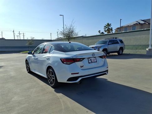 Certified 2024 Nissan Sentra SR image 3