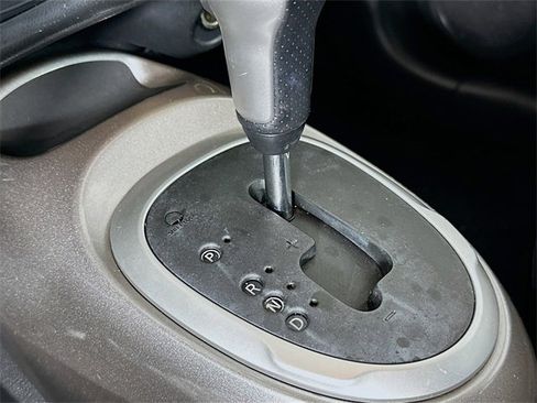 Used 2012 Nissan Juke SL image 17