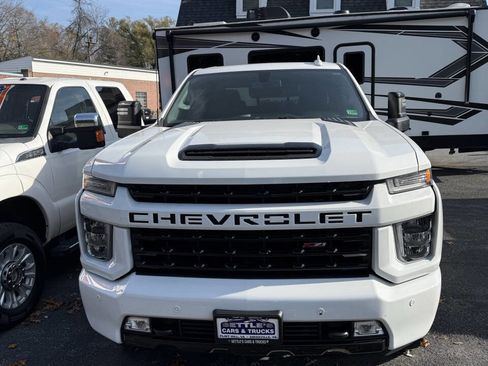 Used 2022 Chevrolet Silverado 3500 LTZ w/ LTZ Plus Package image 3