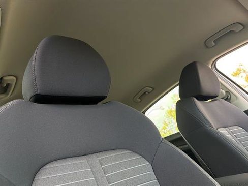New 2026 Kia K5 LXS FWD image 17