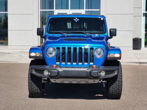 Used 2022 Jeep Gladiator Mojave w/ Trailer Tow Package AWD/4WD image 2