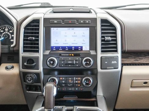 Used 2020 Ford F150 Lariat w/ Equipment Group 502A Luxury RWD image 14