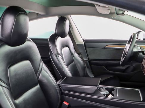 Used 2022 Tesla Model 3 Long Range image 24