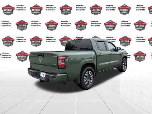 Certified 2024 Nissan Frontier SL w/ Technology Package image 6