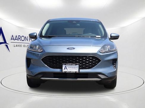 Used 2022 Ford Escape SE w/ Convenience Package FWD image 2