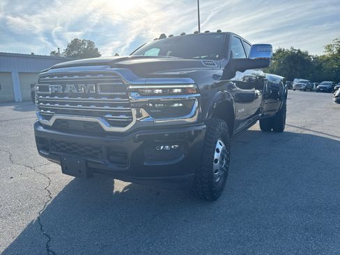 Used 2025 RAM 3500 Longhorn AWD/4WD image 1