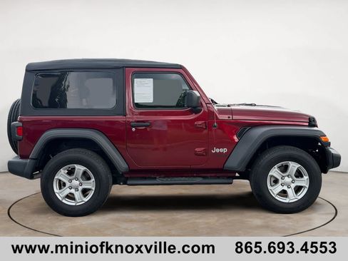 Used 2021 Jeep Wrangler Sport AWD/4WD image 2