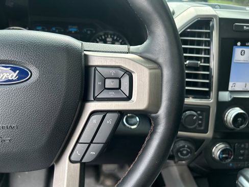 Used 2019 Ford F150 Platinum w/ Equipment Group 701A Luxury AWD/4WD image 23