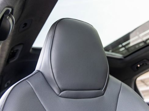 Certified 2025 Porsche Cayenne GTS image 62