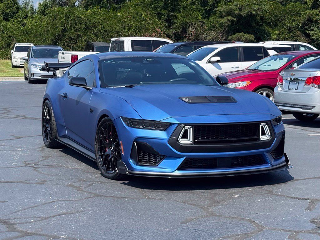 Used 2024 Ford Mustang GT Premium RWD image 1