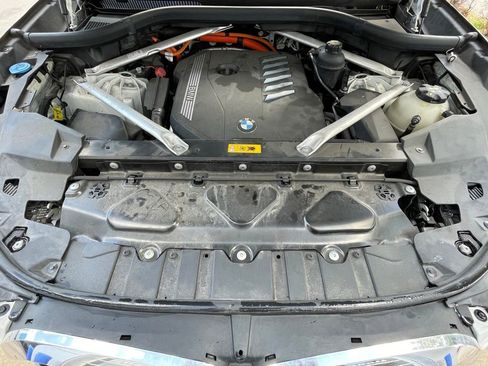Used 2023 BMW X5 xDrive45e image 33