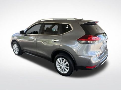 Used 2018 Nissan Rogue SV w/ Sun & Sound Touring Package AWD/4WD image 47