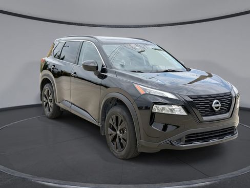 Used 2023 Nissan Rogue SV w/ SV Premium B Package FWD image 12
