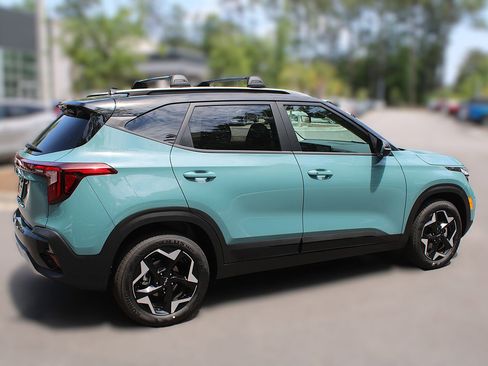 New 2026 Kia Seltos S image 12