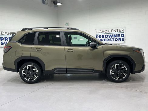 New 2026 Subaru Forester Limited image 9