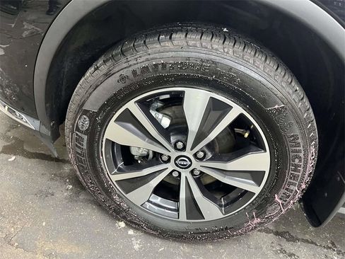 Used 2024 Nissan Murano SV image 10