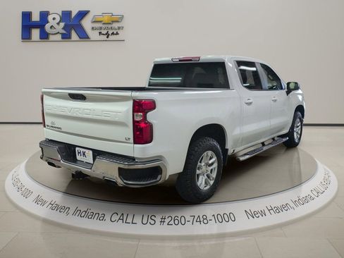 Used 2024 Chevrolet Silverado 1500 LT AWD/4WD image 6