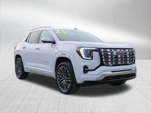 Used 2026 GMC Terrain Denali image 9