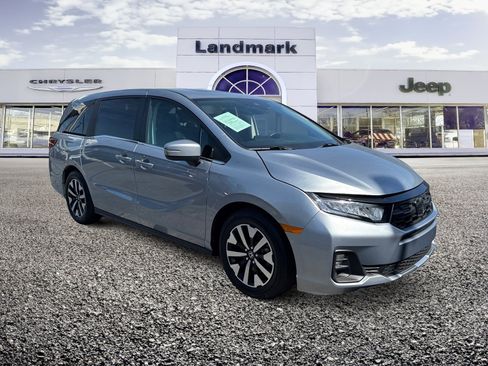 Used 2025 Honda Odyssey EX-L image 21