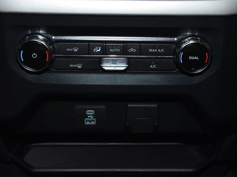 Used 2022 Ford F150 XLT w/ Equipment Group 301A Mid image 18