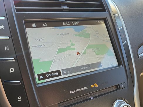 Used 2017 Lincoln MKC Reserve AWD/4WD image 38