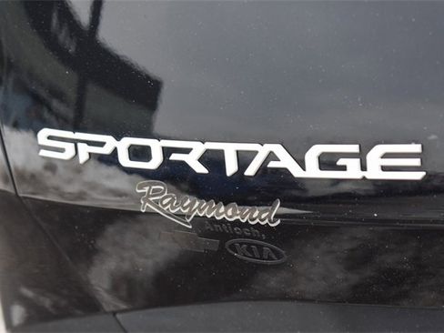 Certified 2023 Kia Sportage EX image 12
