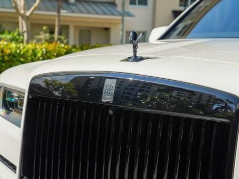 Used 2024 Rolls-Royce Cullinan image 20