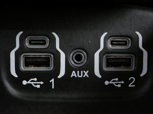 Used 2023 RAM 1500 Big Horn image 21