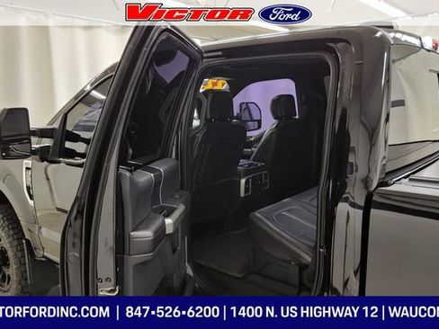 Used 2022 Ford F350 Platinum image 17