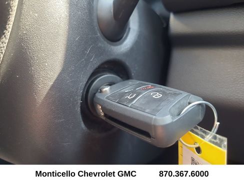 Used 2025 Volkswagen Jetta S FWD image 19