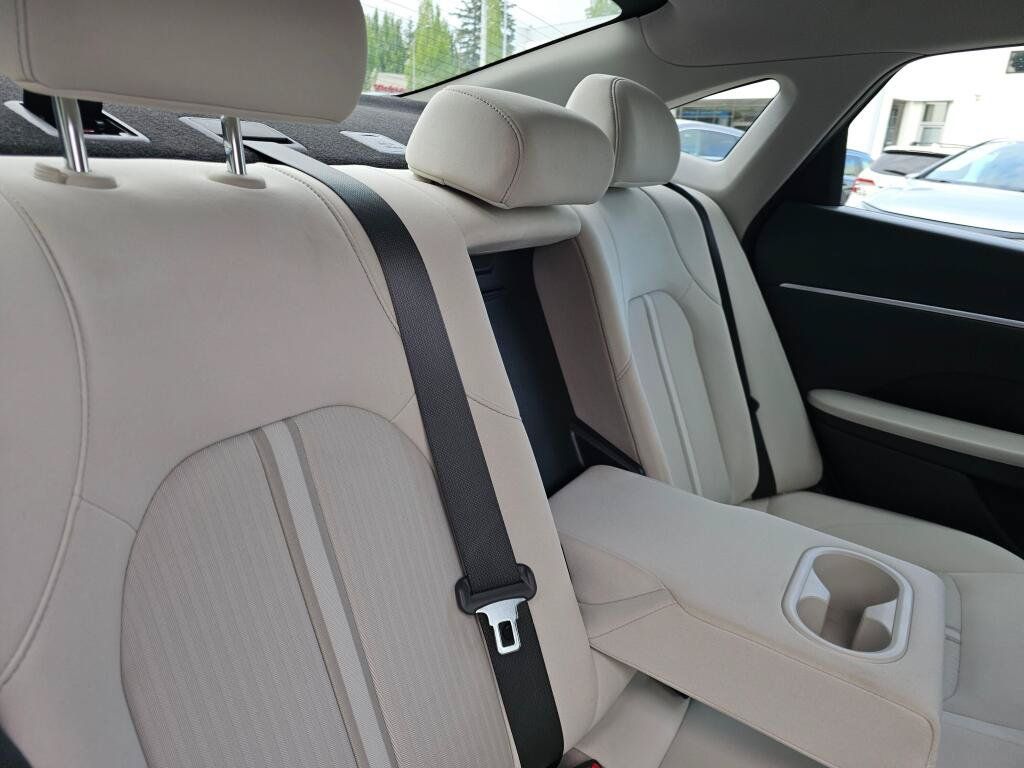 Used 2024 Hyundai Sonata SEL FWD image 13