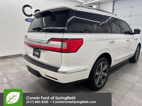 Used 2019 Lincoln Navigator Reserve image 6