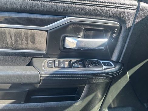 Used 2021 RAM 2500 Laramie w/ Night Edition AWD/4WD image 11