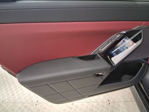 New 2026 BMW 740i 740i w/ Premium Package image 17