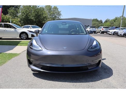 Used 2023 Tesla Model 3 Standard Range RWD image 10