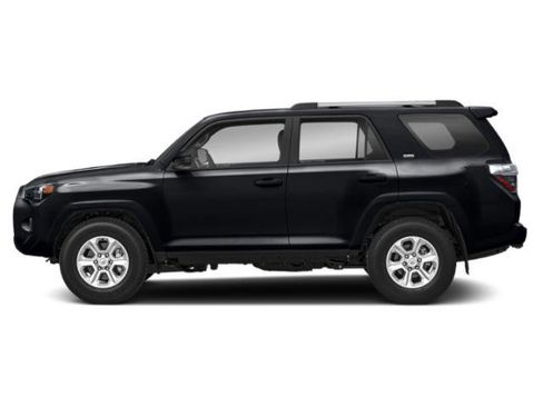 Used 2024 Toyota 4Runner SR5 Premium image 3