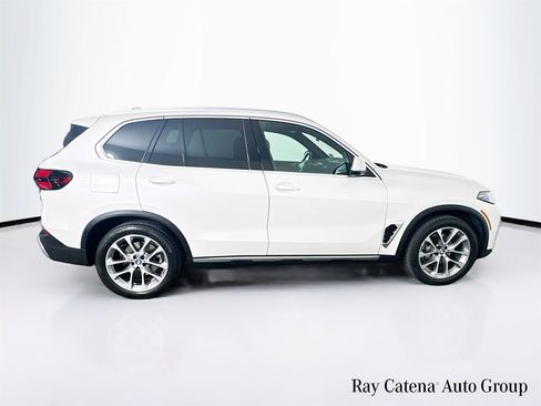 Used 2025 BMW X5 xDrive40i w/ Premium Package AWD/4WD image 8