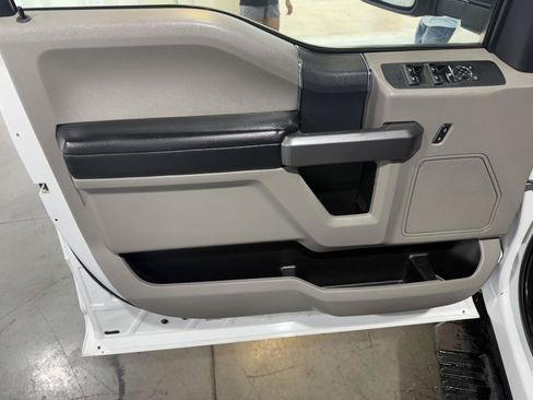 Used 2022 Ford F350 XLT AWD/4WD image 21
