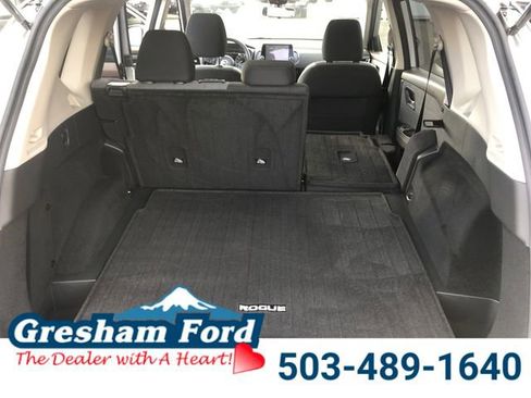 Used 2021 Nissan Rogue SV image 23